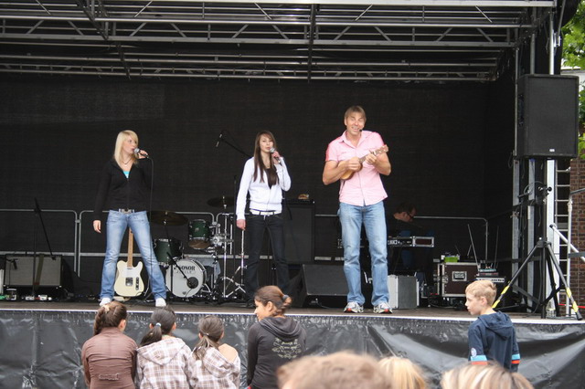 gal/2008/2008 Saitentwist Altenberger Sommerfest Oberhausen 10.08/2008 Saitentwist Altenberger Sommerfest Oberhausen 10.08. 075.jpg